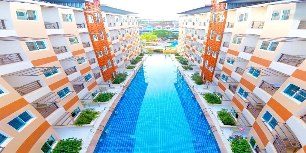 Andatel Grande Patong Phuket Exteriör bild