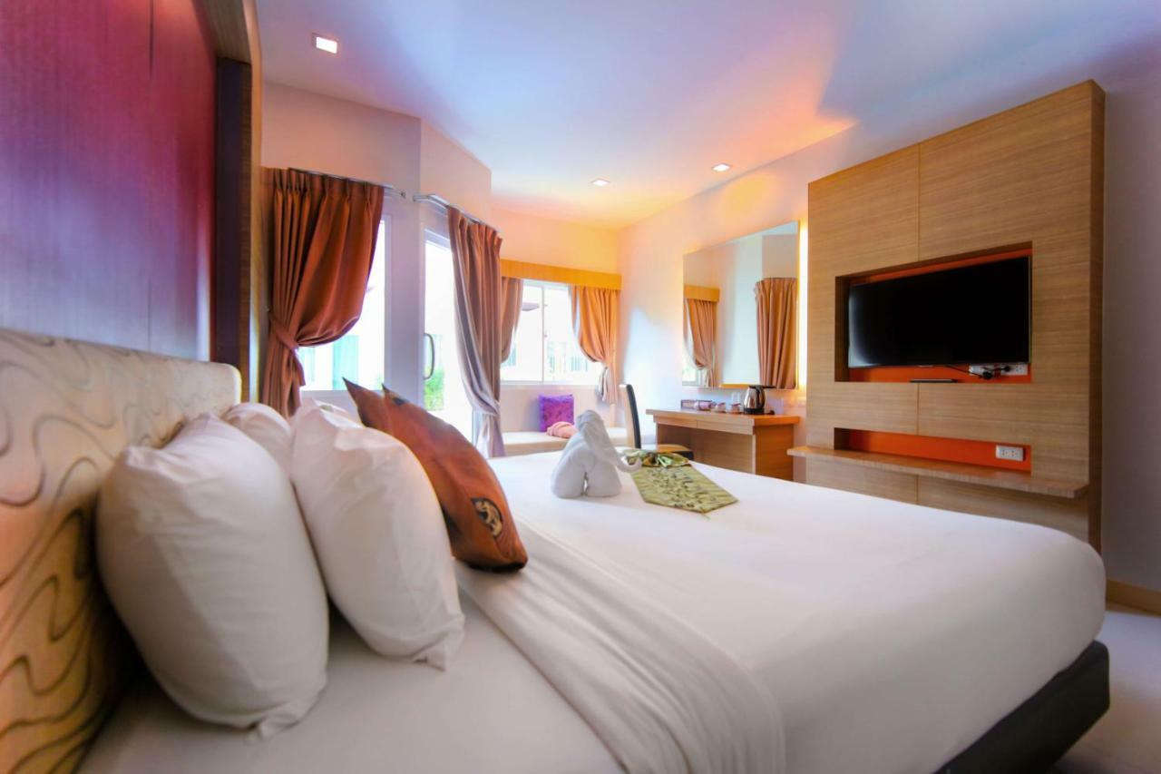 Andatel Grande Patong Phuket Exteriör bild